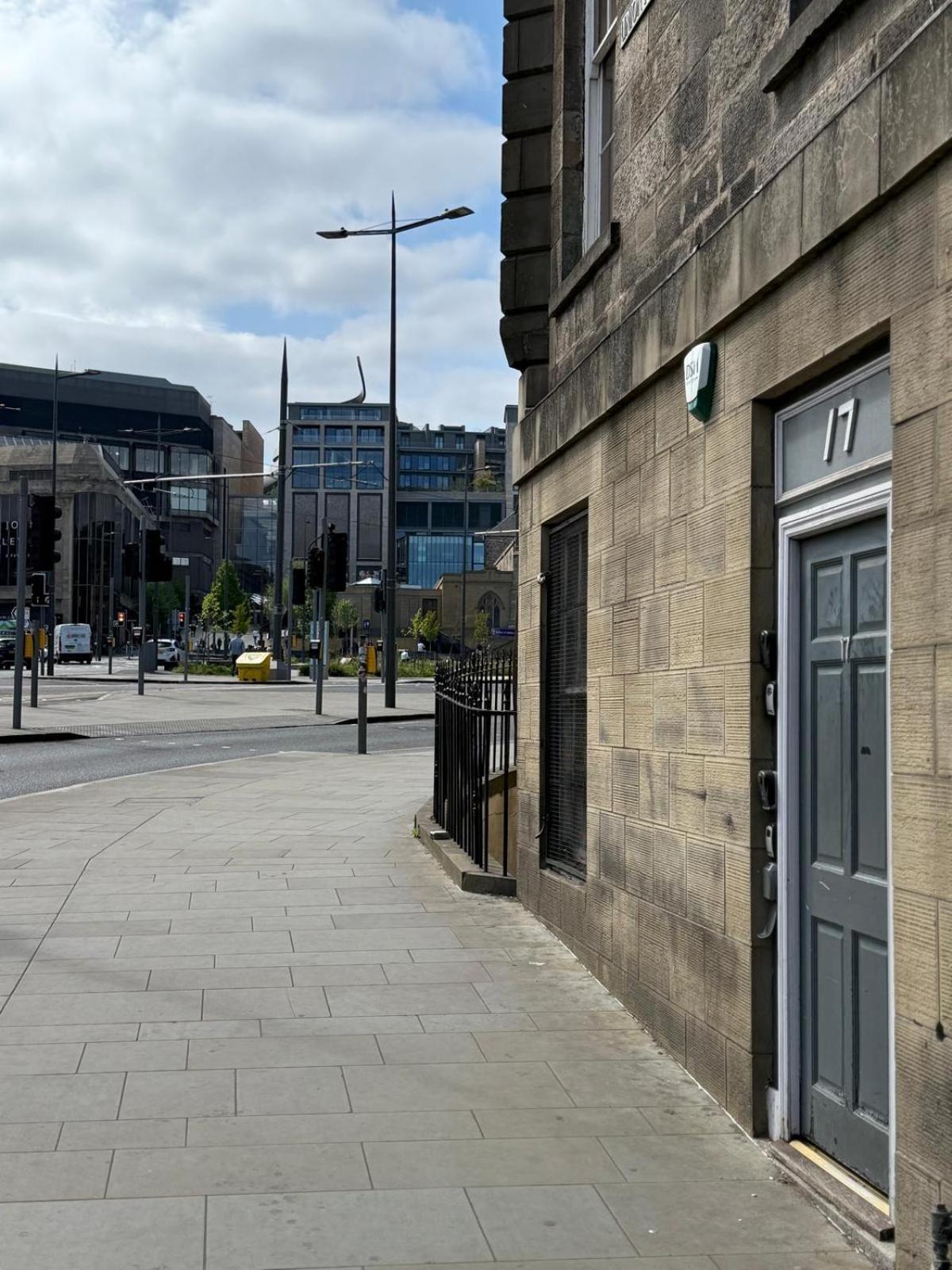 Picardy Place